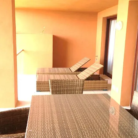 Los Flamingos Apartment